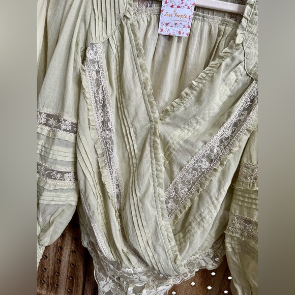 Free People Sage Mint Green Eloise Bodysuit Blouse Lace Pleated Balloon Sleeves - Picture 4 of 10